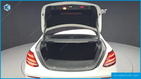 MERCEDES E-CLASS E300 4MATIC EXCLUSIVE