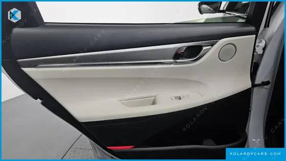 HYUNDAI GRANDEUR LE BLANC
