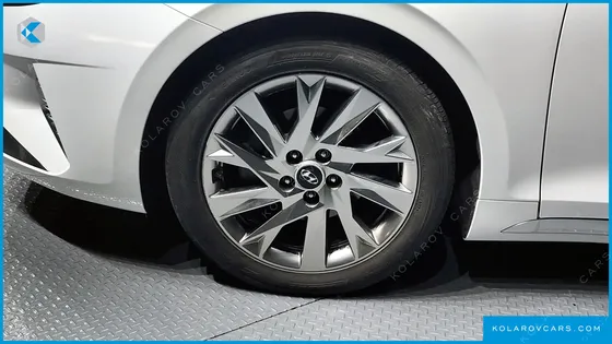 HYUNDAI GRANDEUR CALLIGRAPHY