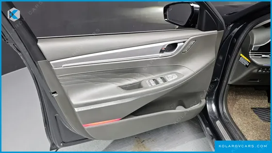 HYUNDAI GRANDEUR CALLIGRAPHY