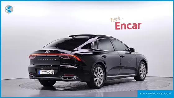 HYUNDAI GRANDEUR CALLIGRAPHY