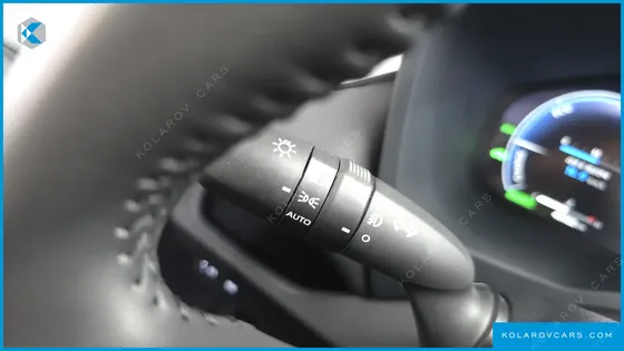 TOYOTA RAV4 2.5 2WD HYBRID XLE
