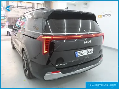 KIA CARNIVAL GASOLINE 7-SEATER SIGNATURE