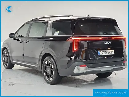KIA CARNIVAL GASOLINE 9-SEATER SIGNATURE
