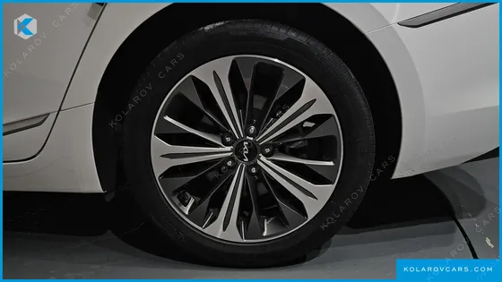 KIA K8 NOBLESSE LITE