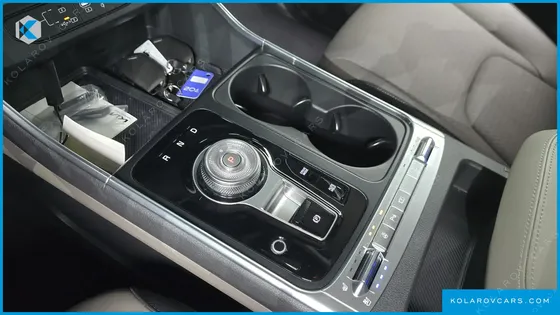 KIA CARNIVAL HEV 9SEATER GRAVITY