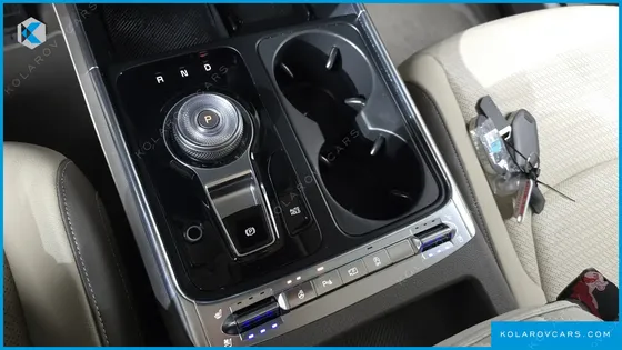 KIA CARNIVAL 9-SEATER GRAVITY