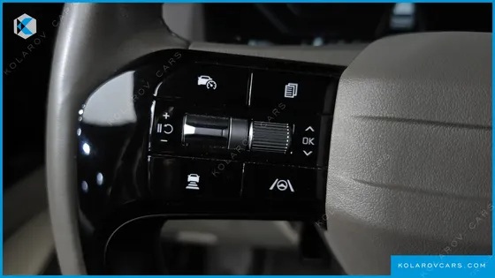 KIA CARNIVAL 9-SEATER GRAVITY