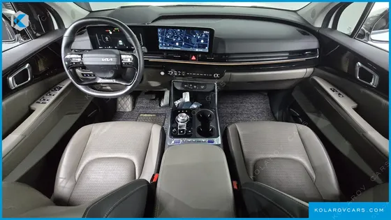 KIA CARNIVAL GASOLINE 7-SEATER GRAVITY