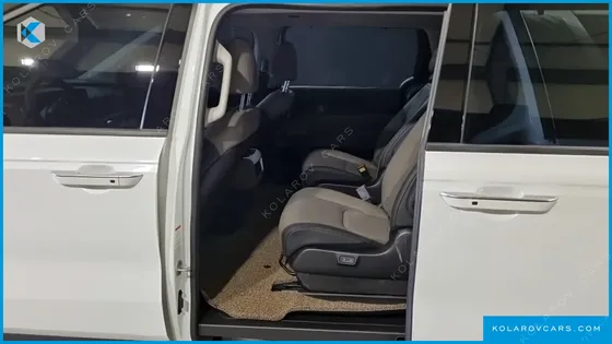 KIA CARNIVAL HEV 9SEATER SIGNATURE