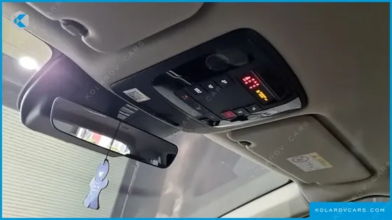 KIA CARNIVAL HEV 9SEATER SIGNATURE