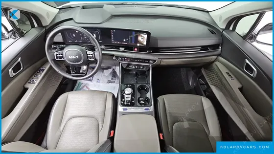 KIA CARNIVAL 9-SEATER NOBLESSE