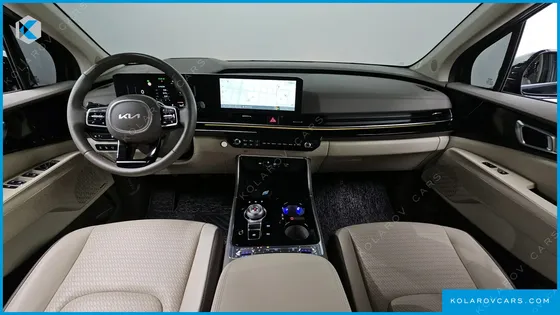 KIA CARNIVAL GASOLINE 4-SEATER HI LIMOUSINE