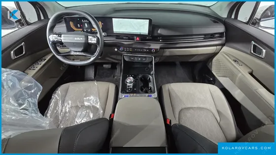 KIA CARNIVAL GASOLINE 9-SEATER PRESTIGE