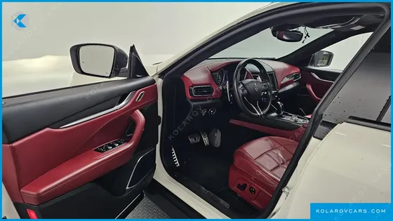 MASERATI LEVANTE 3.0 AWD GRANSPORT