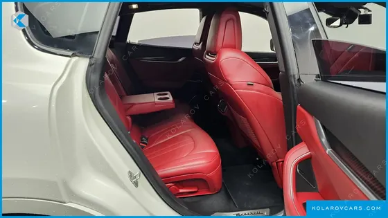 MASERATI LEVANTE 3.0 AWD GRANSPORT