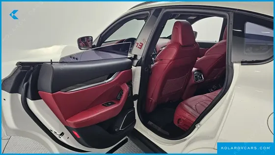 MASERATI LEVANTE 3.0 AWD GRANSPORT