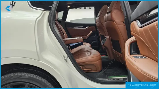 MASERATI LEVANTE 3.0 AWD MODENA
