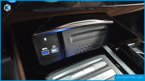 GENESIS G80 GASOLINE 2.5 TURBO 2WD
