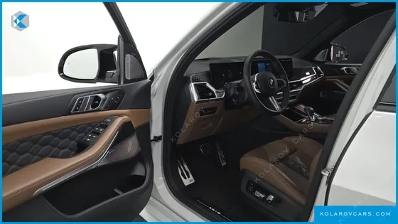 BMW X5M 4.4 COMPETITION