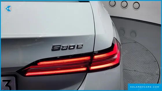 BMW 5 SERIES 530E M SPORT