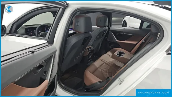 BMW 5 SERIES 530I XDRIVE M SPORT