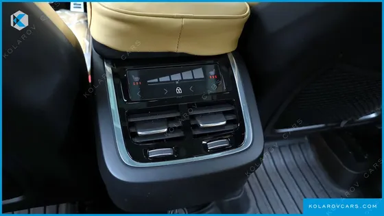 VOLVO XC60 B6 ULTIMATE BRIGHT