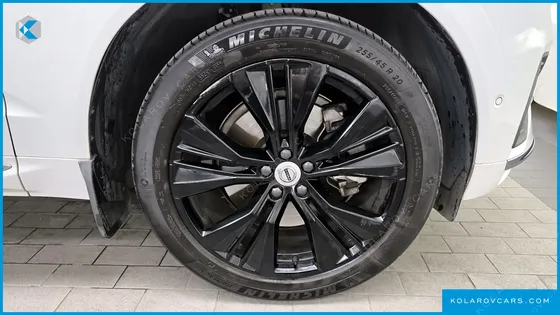 VOLVO XC60 B6 ULTIMATE BRIGHT