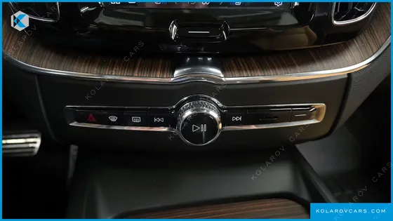 VOLVO XC60 B6 ULTIMATE BRIGHT