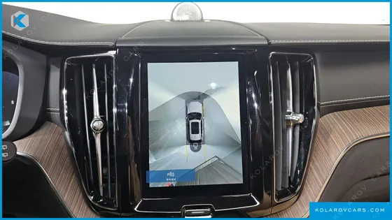 VOLVO XC60 B6 INSCIRTION