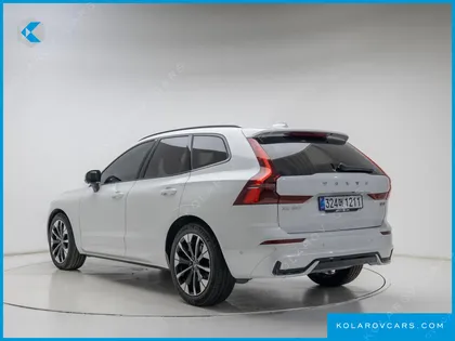 VOLVO XC60 B5 ULTRA DARK AIR SUS