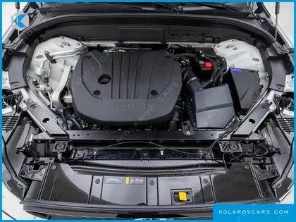 VOLVO XC60 B5 ULTRA DARK AIR SUS