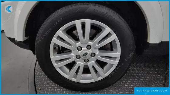 LAND ROVER DISCOVERY 3.0 SDV6 SE