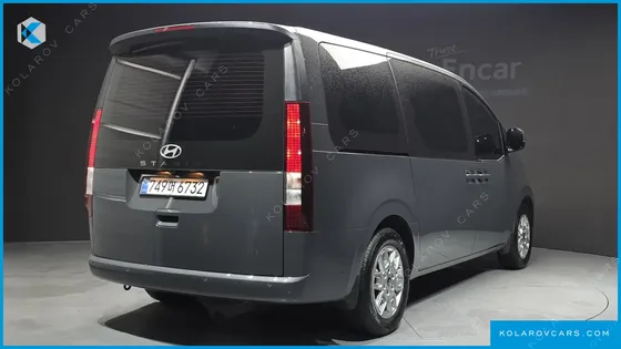 HYUNDAI STARIA HEV 1.6T TOURER 11-SEATER