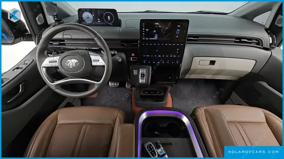 HYUNDAI STARIA 4WD CAMPER