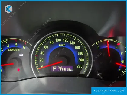 KIA CARNIVAL NEW CARNIVAL GX