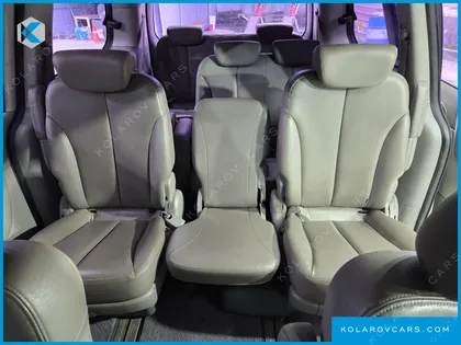 KIA CARNIVAL NEW CARNIVAL GX