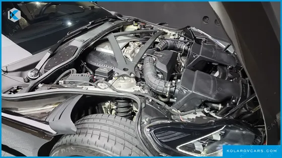 ASTON MARTIN DB11 4.0 V8 COUPE