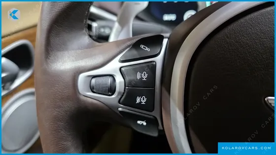 ASTON MARTIN DB11 4.0 V8 COUPE