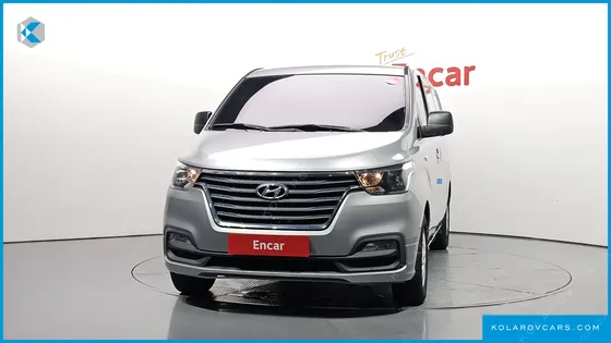 HYUNDAI STAREX VAN 3-SEATER