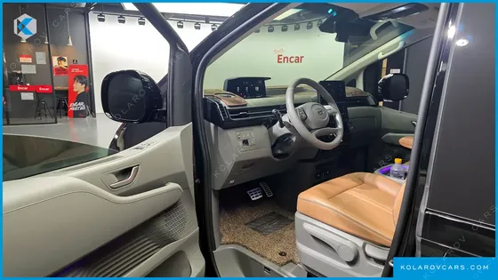 HYUNDAI STARIA 4WD CAMPER