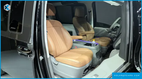 HYUNDAI STARIA 4WD CAMPER