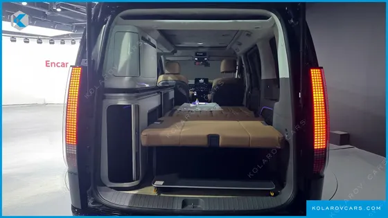HYUNDAI STARIA 4WD CAMPER