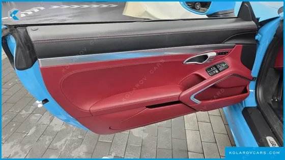 PORSCHE 718 2.5 GTS