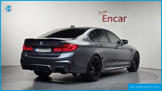 BMW M5 M5 SEDAN