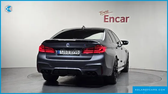 BMW M5 M5 SEDAN