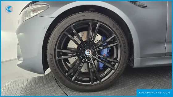 BMW M5 M5 SEDAN