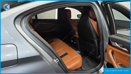 BMW M5 M5 SEDAN