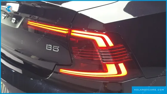 VOLVO S90 B5 INSCRIPTION