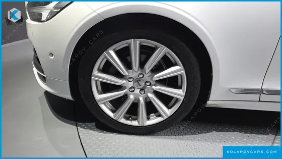 VOLVO S90 T5 INSCRIPTION